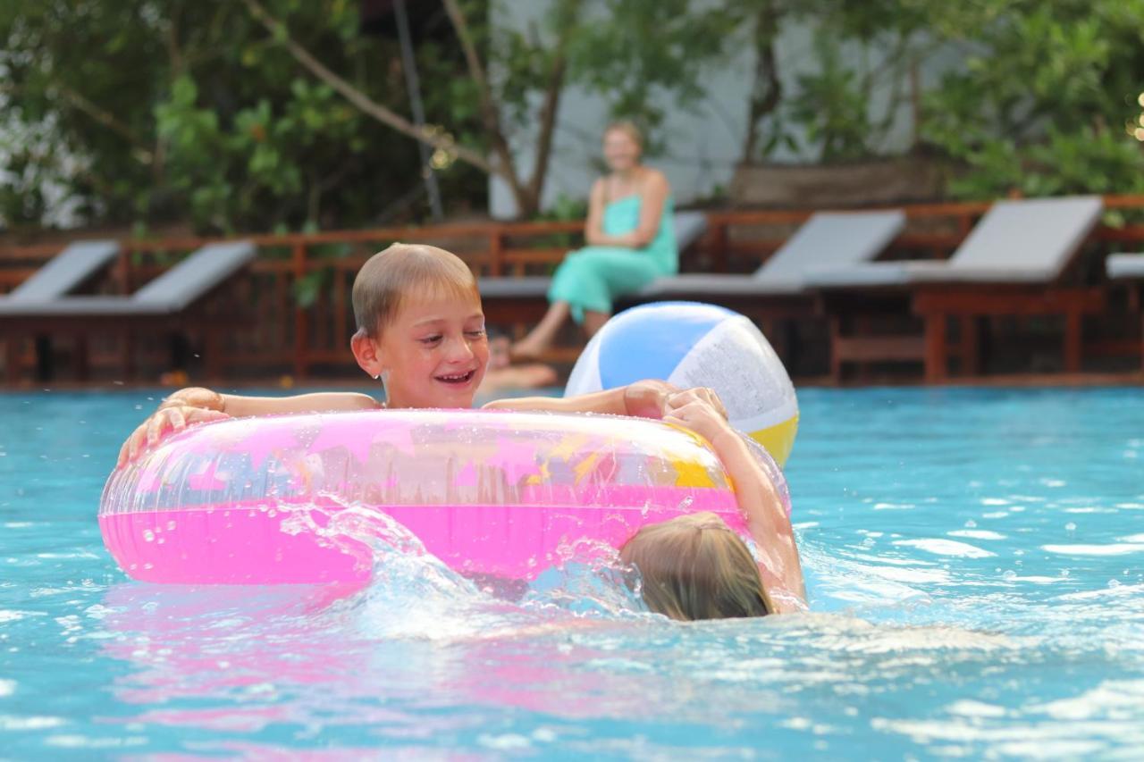 Marakolliya Beach Resort Tangalle Dış mekan fotoğraf