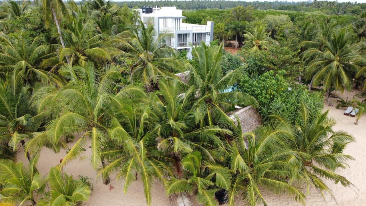 Marakolliya Beach Resort Tangalle Dış mekan fotoğraf