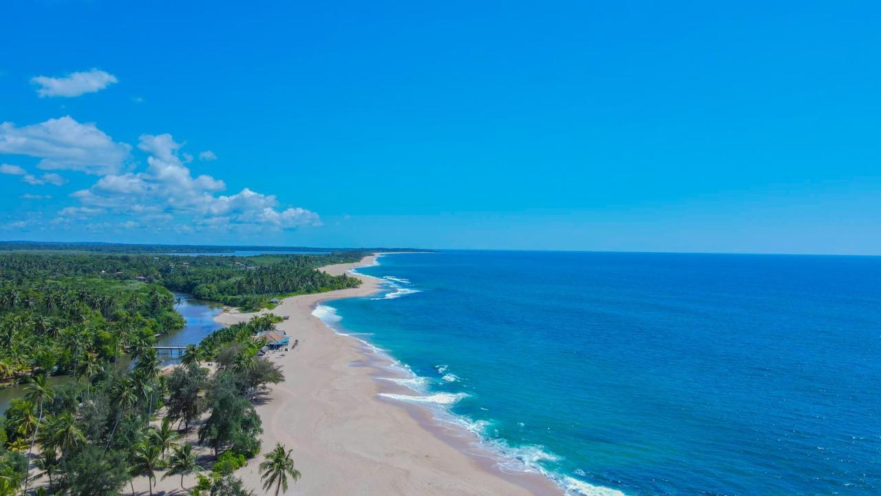 Marakolliya Beach Resort Tangalle Dış mekan fotoğraf
